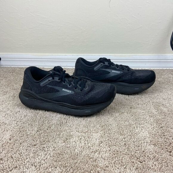 Brooks Ghost Max II Running Shoes - Black main image 7